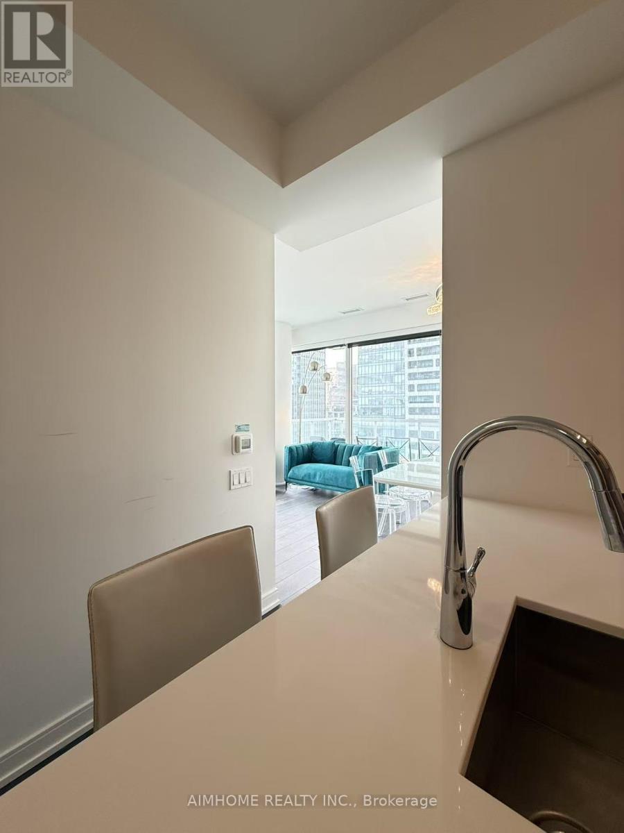 2209 - 3 Gloucester Street, Toronto, Ontario  M4Y 0C6 - Photo 8 - C12121817