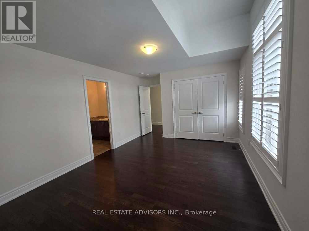 135 Ben Sinclair Avenue, East Gwillimbury, Ontario  L9N 0S3 - Photo 29 - N12122615