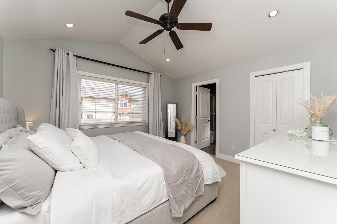 19159 70 Avenue, Surrey, British Columbia  V4N 0A6 - Photo 12 - R2996474