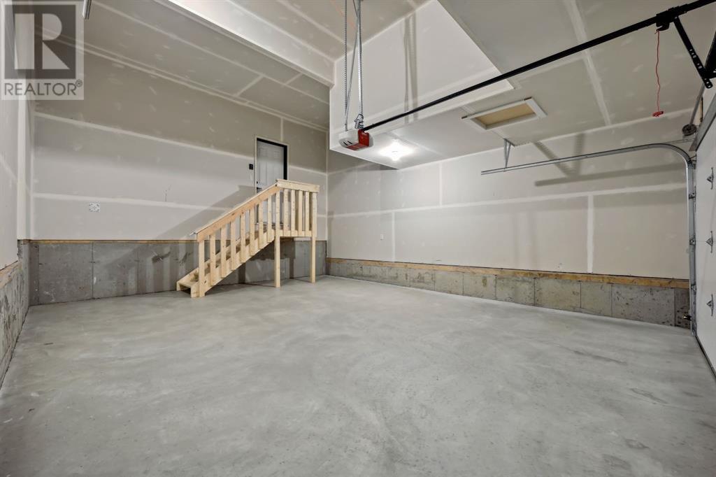 43 Versant View Sw, Calgary, Alberta  T0X 0X0 - Photo 39 - A2212095