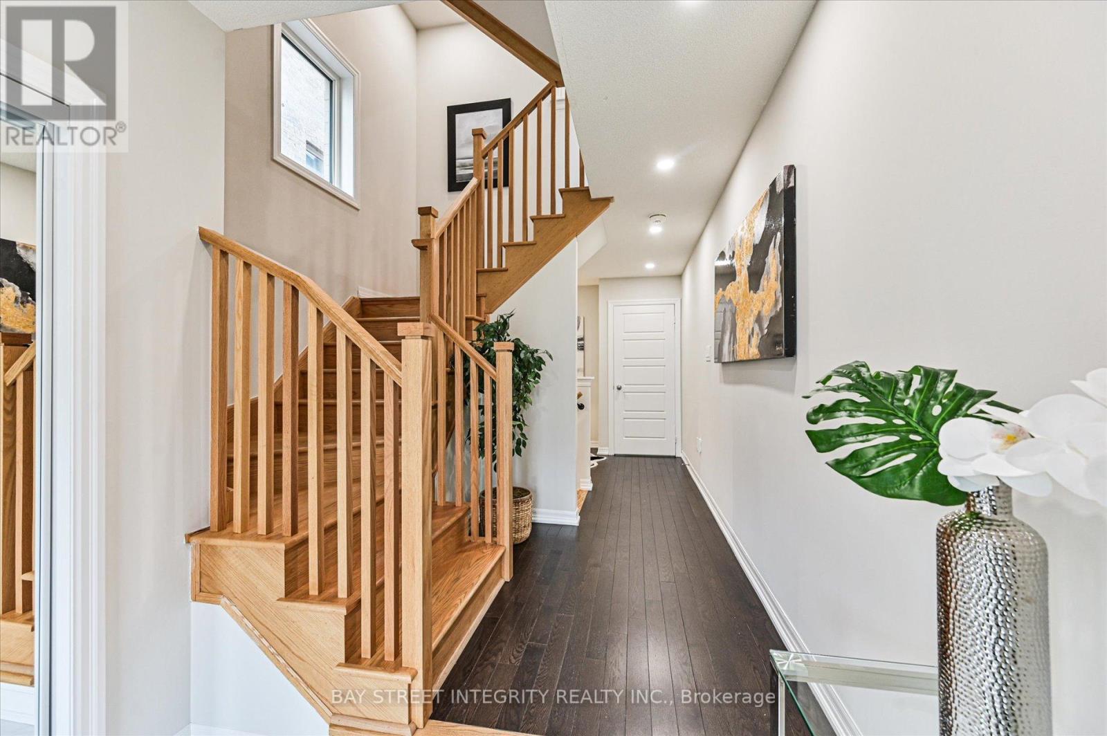 47 Vantage Loop, Newmarket, Ontario  L3X 0K9 - Photo 28 - N12121107