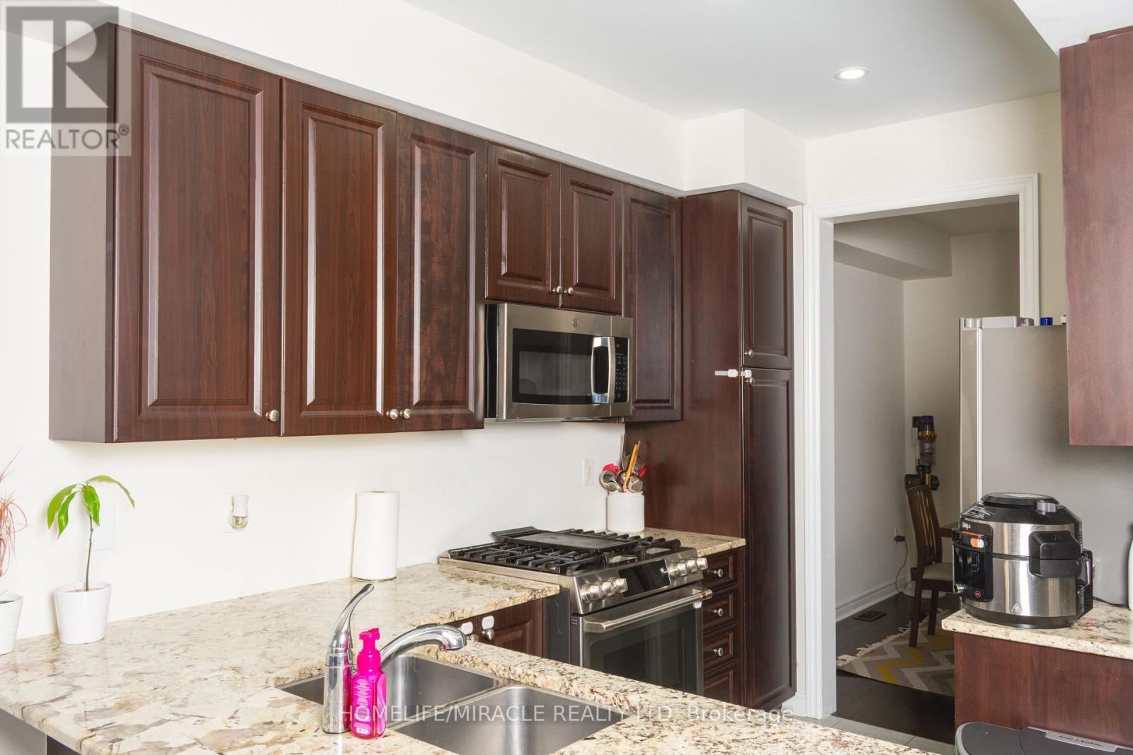 30 Kamori Road, Caledon, Ontario  L7C 2H1 - Photo 7 - W12092795