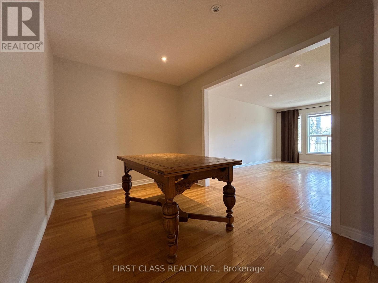 13 Princess Street, Mississauga (Streetsville), Ontario  L5M 1Z8 - Photo 10 - W12118280