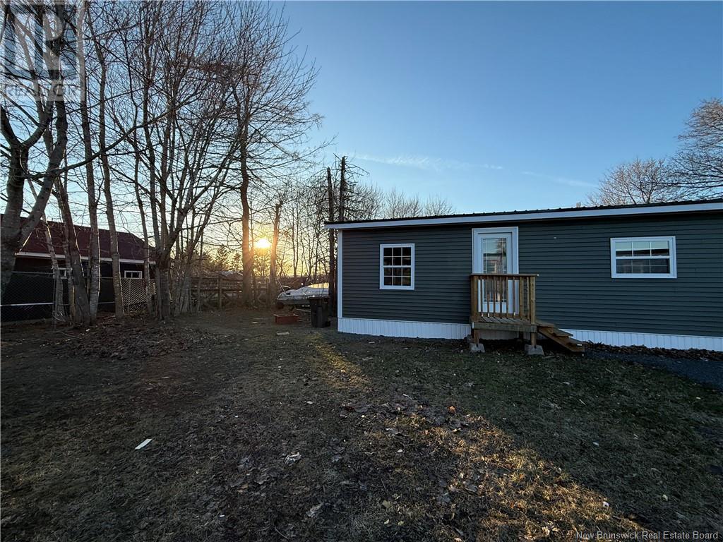 34 Bradd Street, Miramichi, New Brunswick  E1N 1B5 - Photo 3 - NB113869
