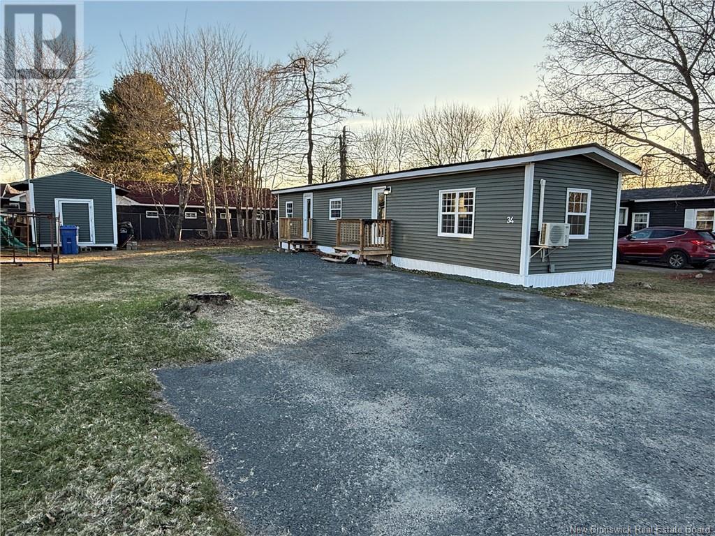 34 Bradd Street, Miramichi, New Brunswick  E1N 1B5 - Photo 2 - NB113869