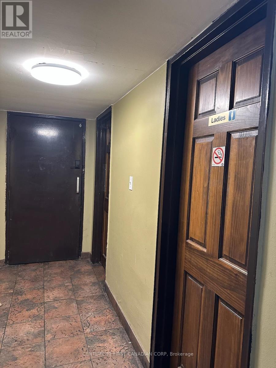 570 Upper Wellington Street, Hamilton, Ontario  L9A 3P9 - Photo 13 - X12122616