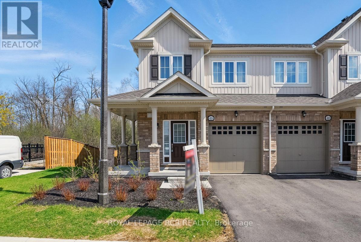 48 Brixham Lane, Brampton, Ontario  L7A 5K2 - Photo 2 - W12122618