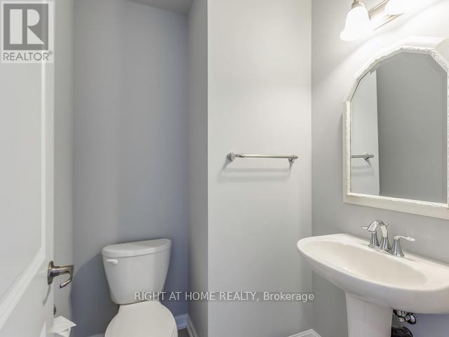 288 Sixteen Mile Drive W, Oakville, Ontario  L6M 0V8 - Photo 12 - W12122621