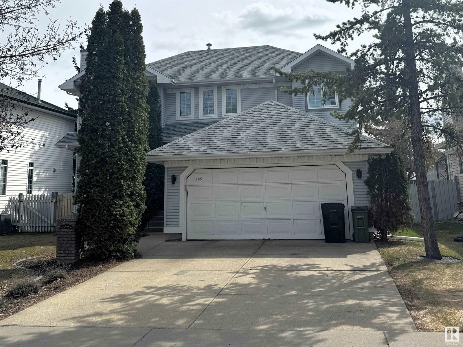18827 51 AV NW, edmonton, Alberta