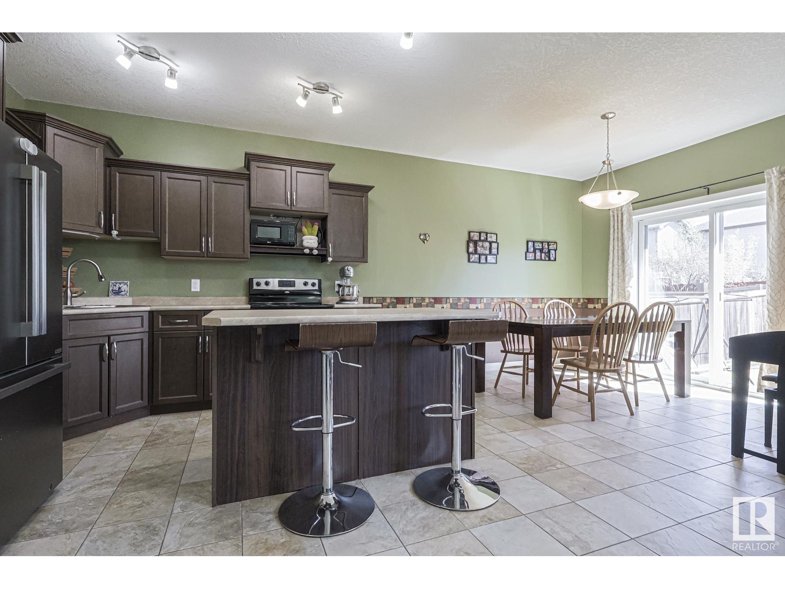 55 Vivian Wy, Spruce Grove, Alberta  T7X 0H3 - Photo 8 - E4434376