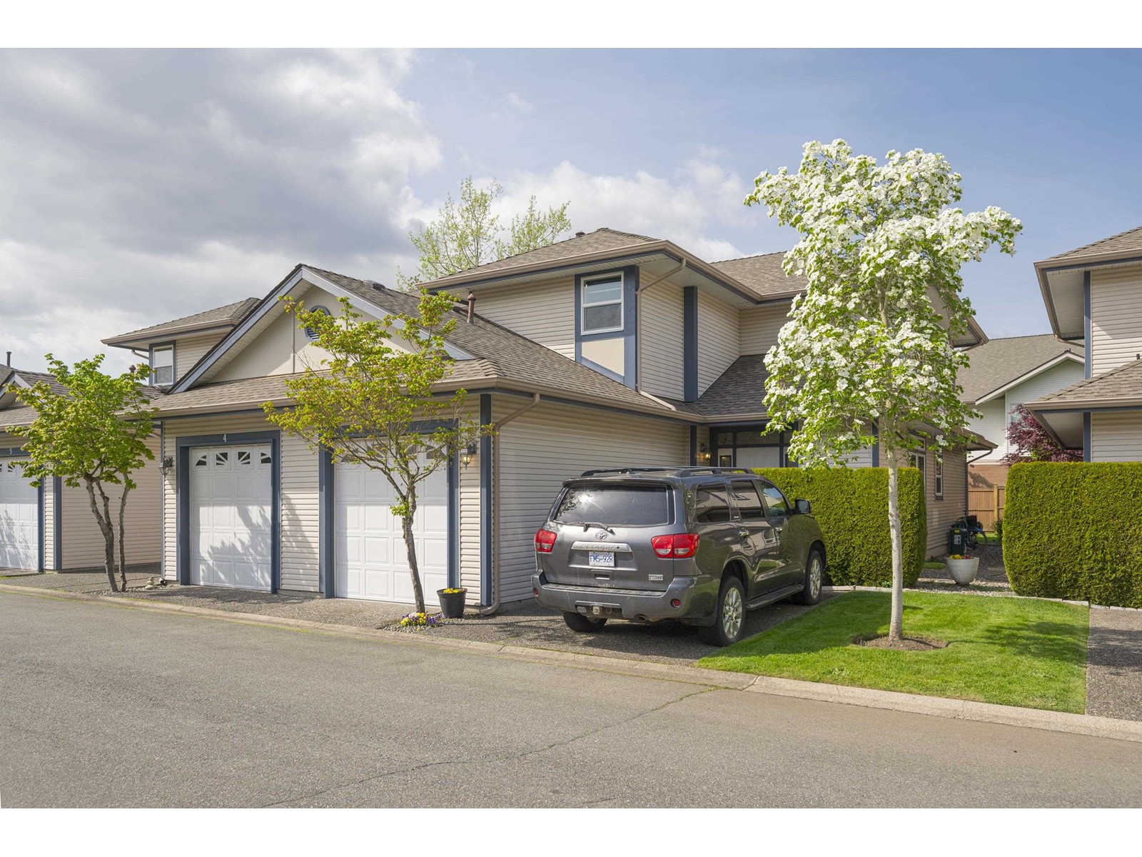 3 4725 221 Street, Langley, British Columbia  V2Z 1B4 - Photo 2 - R2985841