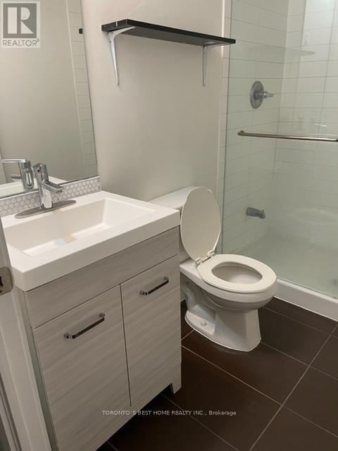2nd Bed - 422 Lake Shore G03 Boulevard, Toronto, Ontario  M5V 2V6 - Photo 8 - C12122634