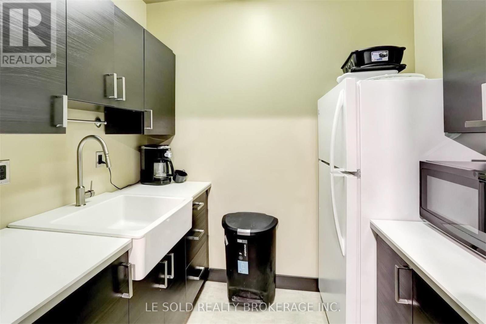 Unit 4 - B & Middle Area - 117 Ringwood Drive, Whitchurch-Stouffville, Ontario  L4A 8C1 - Photo 8 - N12122624