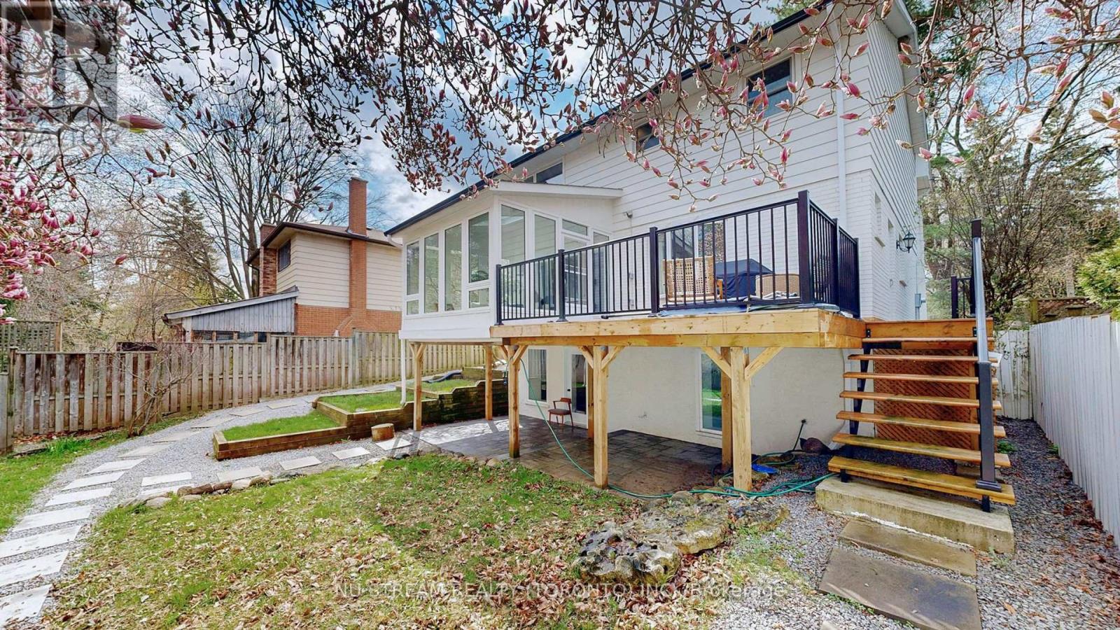 565 Rouge Hills Drive, Toronto, Ontario  M1C 2Z9 - Photo 41 - E12121750