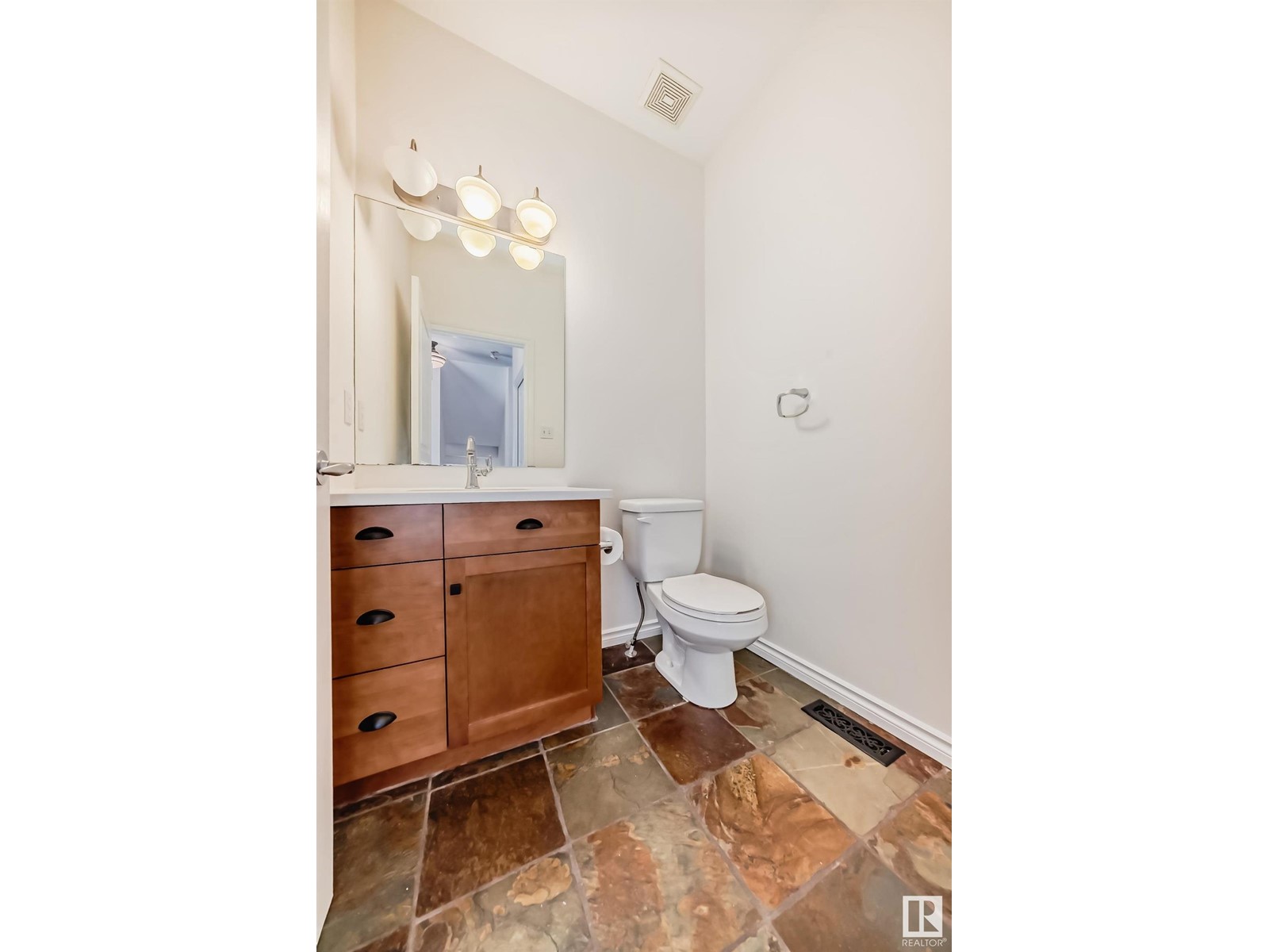 Property at 11809 71A AV NW image 3