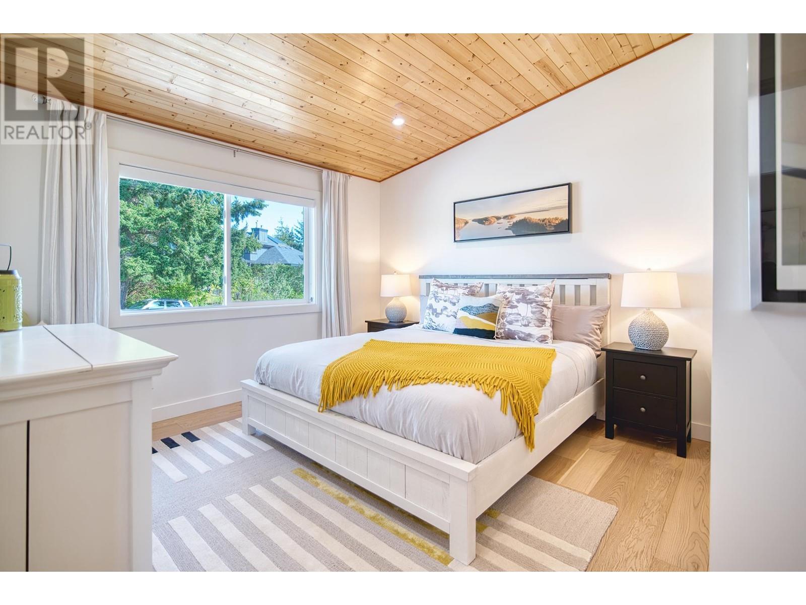 5769 Genni's Way, Sechelt, British Columbia  V7Z 0N8 - Photo 22 - R2997293