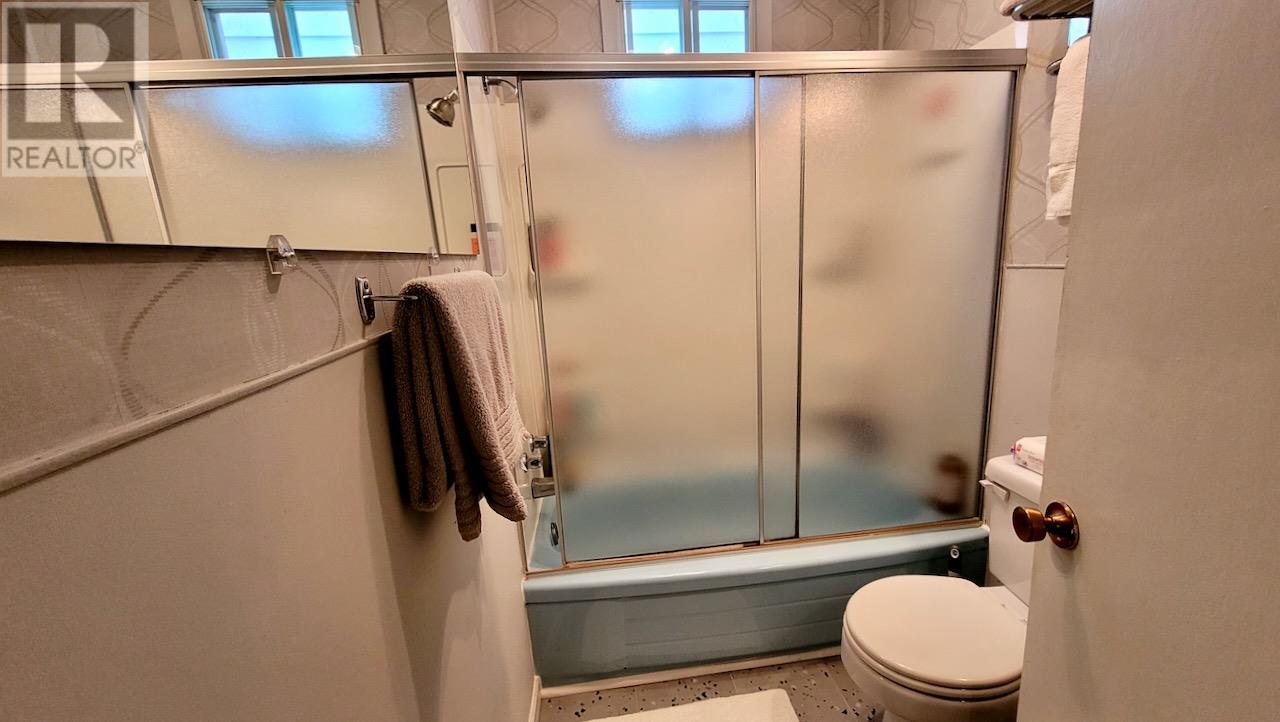Property at 921 Davies Street image 1