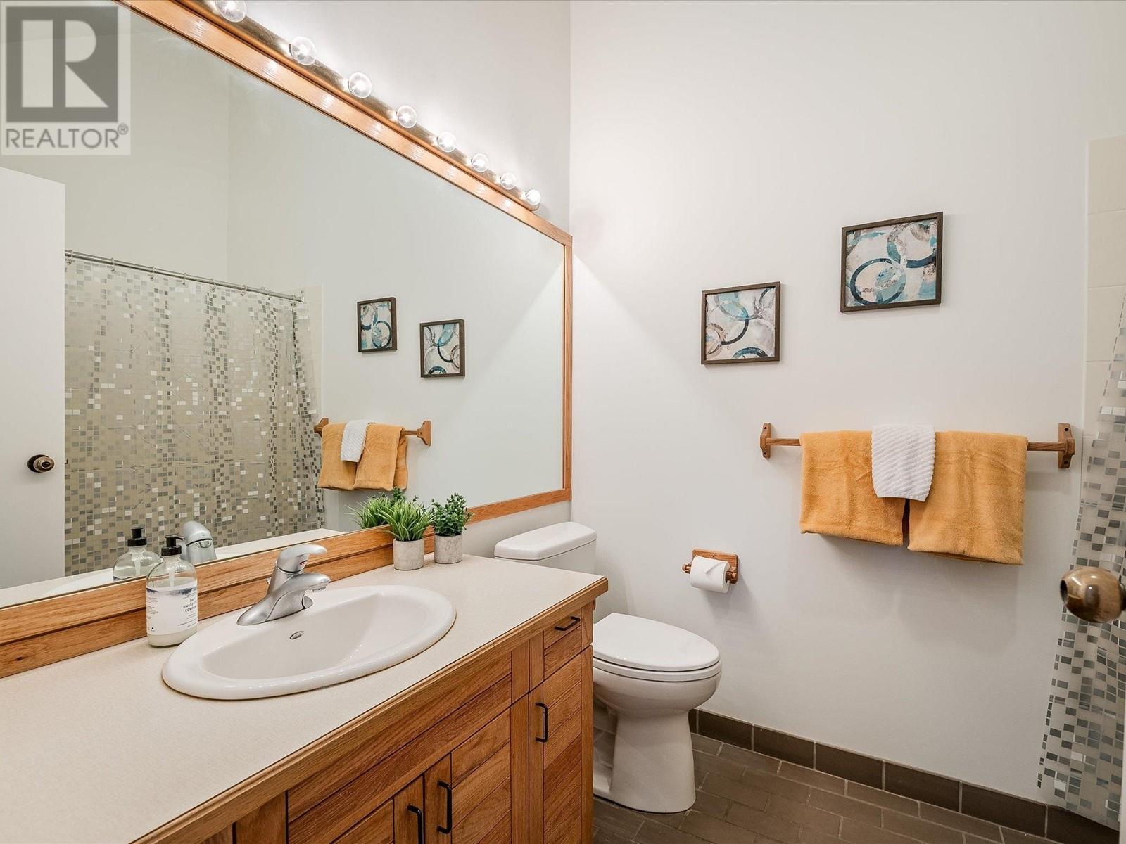 2095 Chamonix Crescent, Whistler, British Columbia  V8E 0B1 - Photo 25 - R2997816