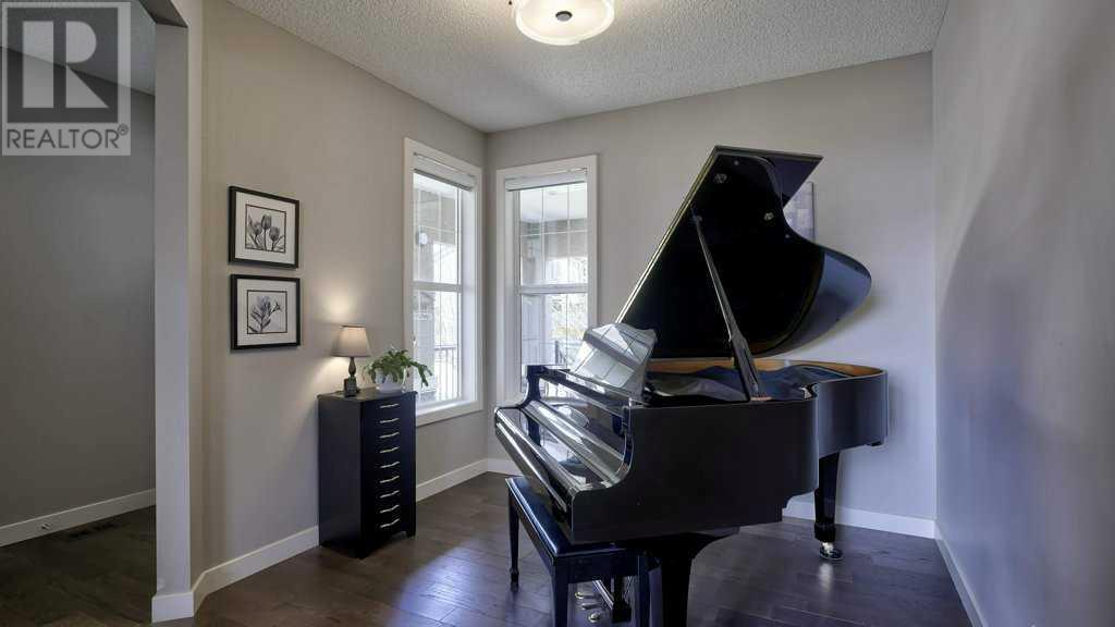Property at 101 Cranarch Common SE image 5