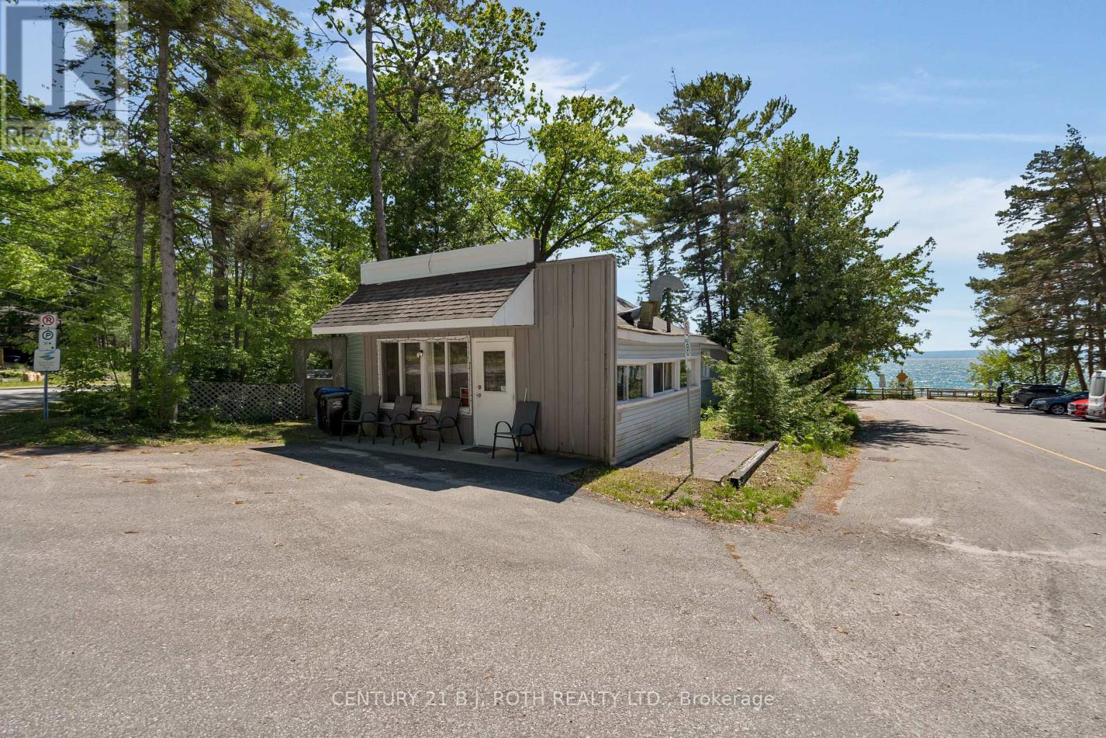 2026 Tiny Beaches Road S, Tiny, Ontario  L0L 1P1 - Photo 36 - S12122095