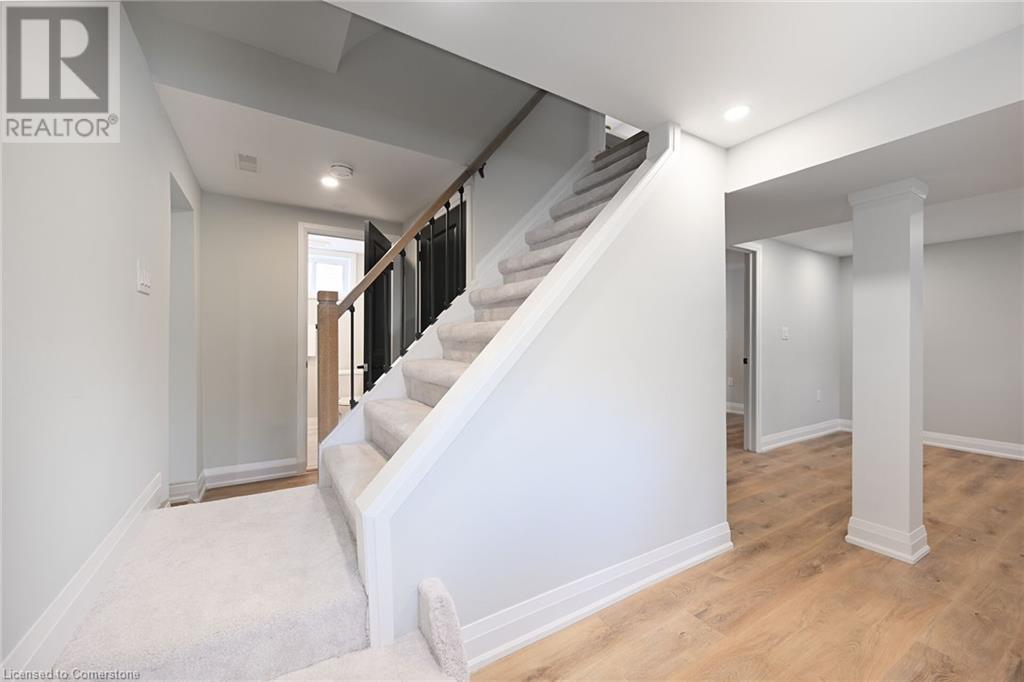 282 Ottawa Road S, Hamilton, Ontario  L8K 2G1 - Photo 38 - 40723741