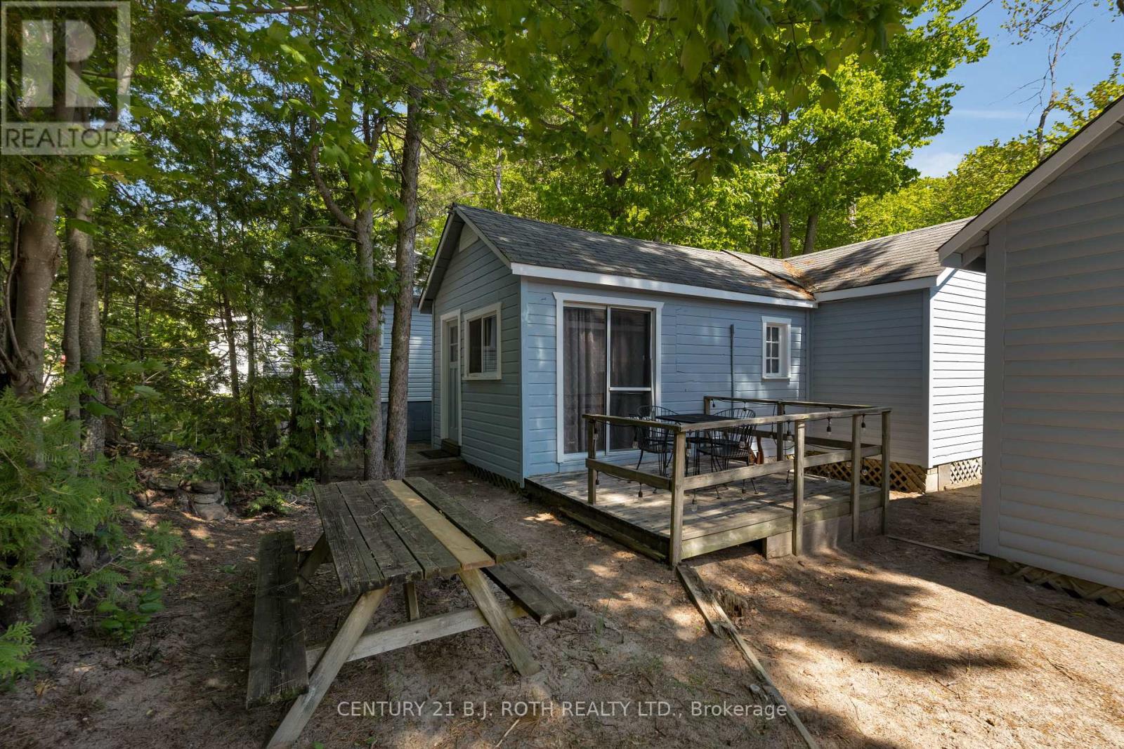 2026 Tiny Beaches Road S, Tiny, Ontario  L0L 1P1 - Photo 33 - S12122112