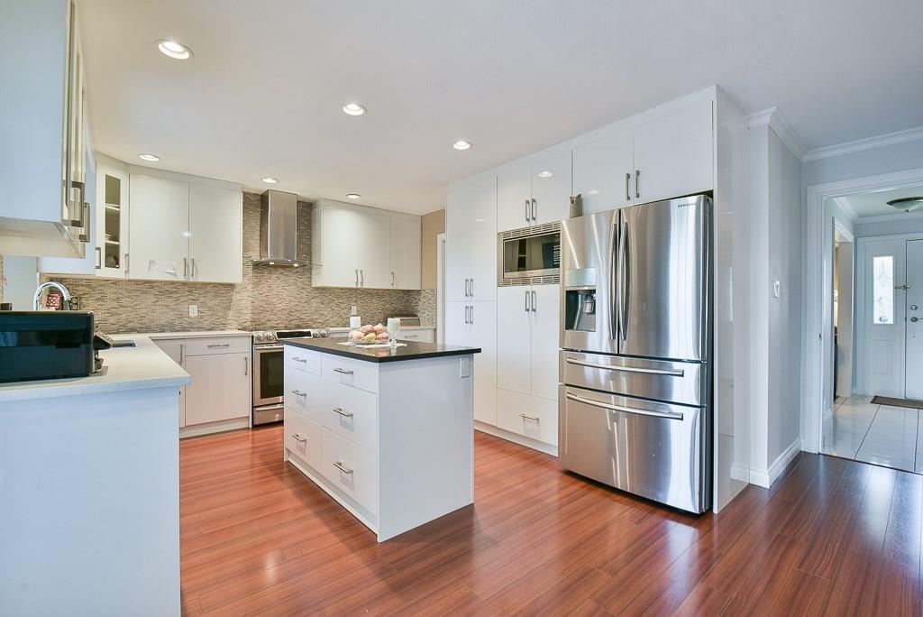 Property at 15473 27A AVENUE image 1