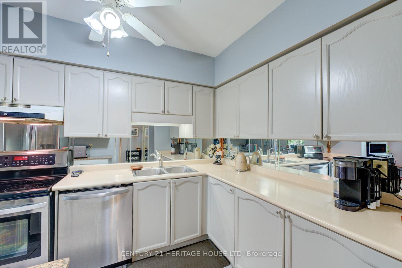 A - 9 Bonheur Court, Brant, Ontario  N3P 1Z5 - Photo 6 - X12122650