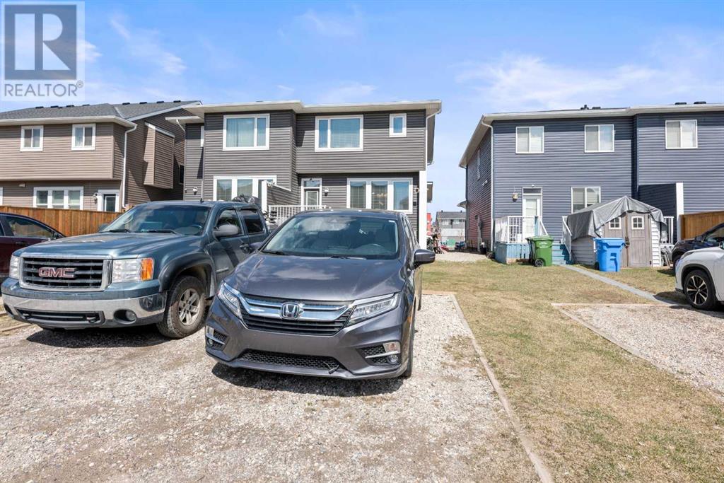 653 Redstone Drive Ne, Calgary, Alberta  T3N 1L1 - Photo 29 - A2214950