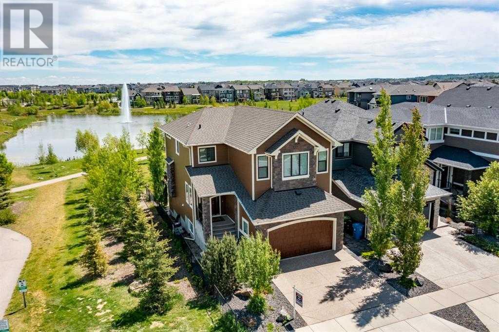 Property at 228 Legacy Boulevard SE image 1
