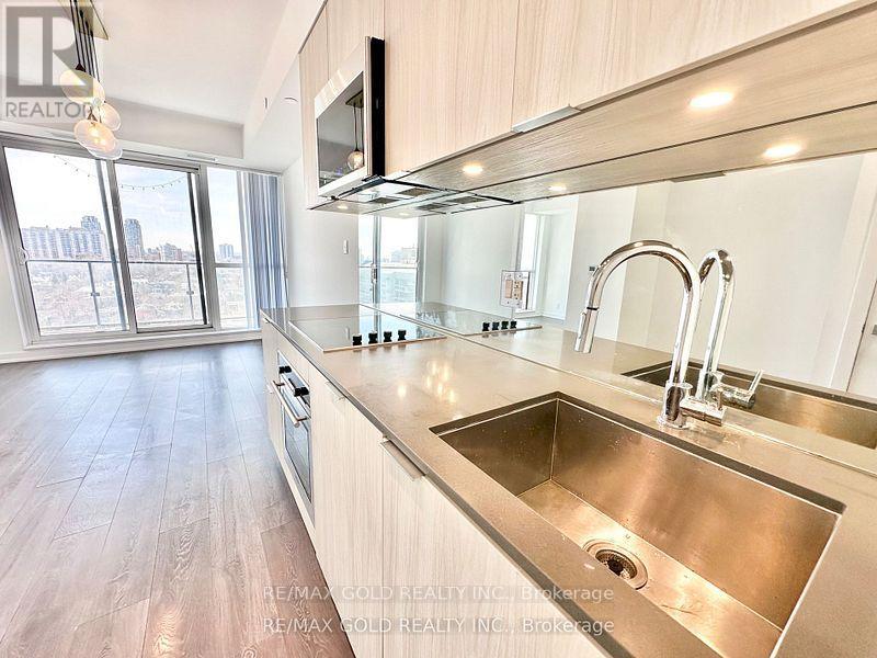 1605 - 609 Avenue Road, Toronto, Ontario  M4V 0B1 - Photo 15 - C12122665