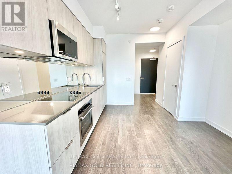 1605 - 609 Avenue Road, Toronto, Ontario  M4V 0B1 - Photo 19 - C12122665