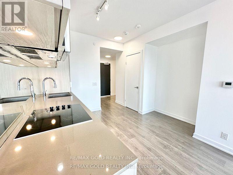 1605 - 609 Avenue Road, Toronto, Ontario  M4V 0B1 - Photo 20 - C12122665