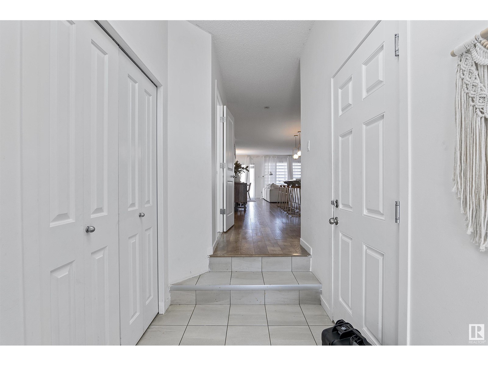 7761 Eifert Cr Nw, Edmonton, Alberta  T6M 0W1 - Photo 3 - E4434385
