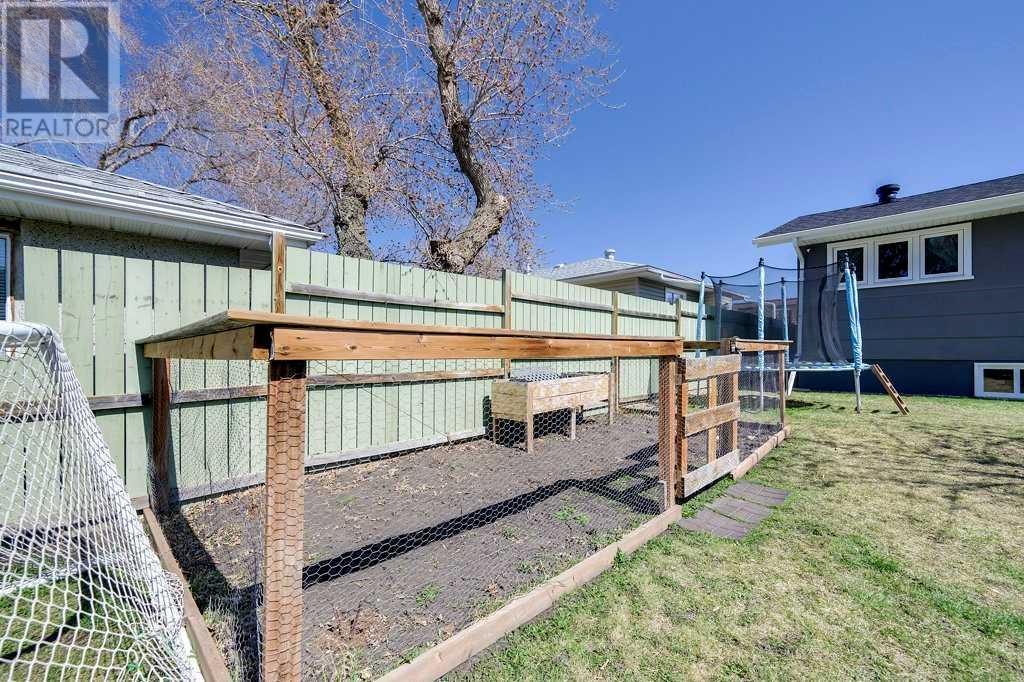 4222 42 Avenue, Red Deer, Alberta  T4N 2Z7 - Photo 31 - A2215525