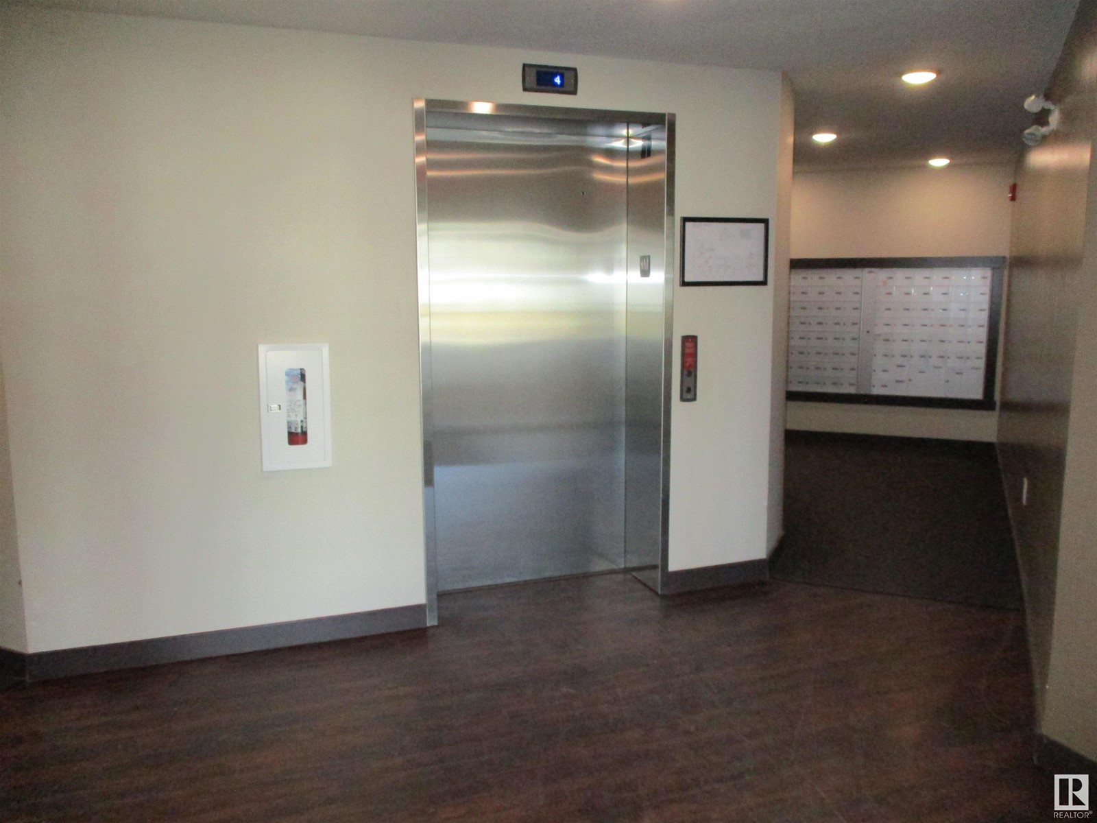 Property at #221 3670 139 AV NW image 5