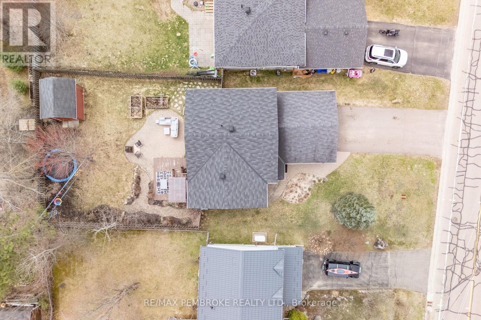 1310 Victoria Street, Petawawa, Ontario  K8H 2G1 - Photo 47 - X12122673