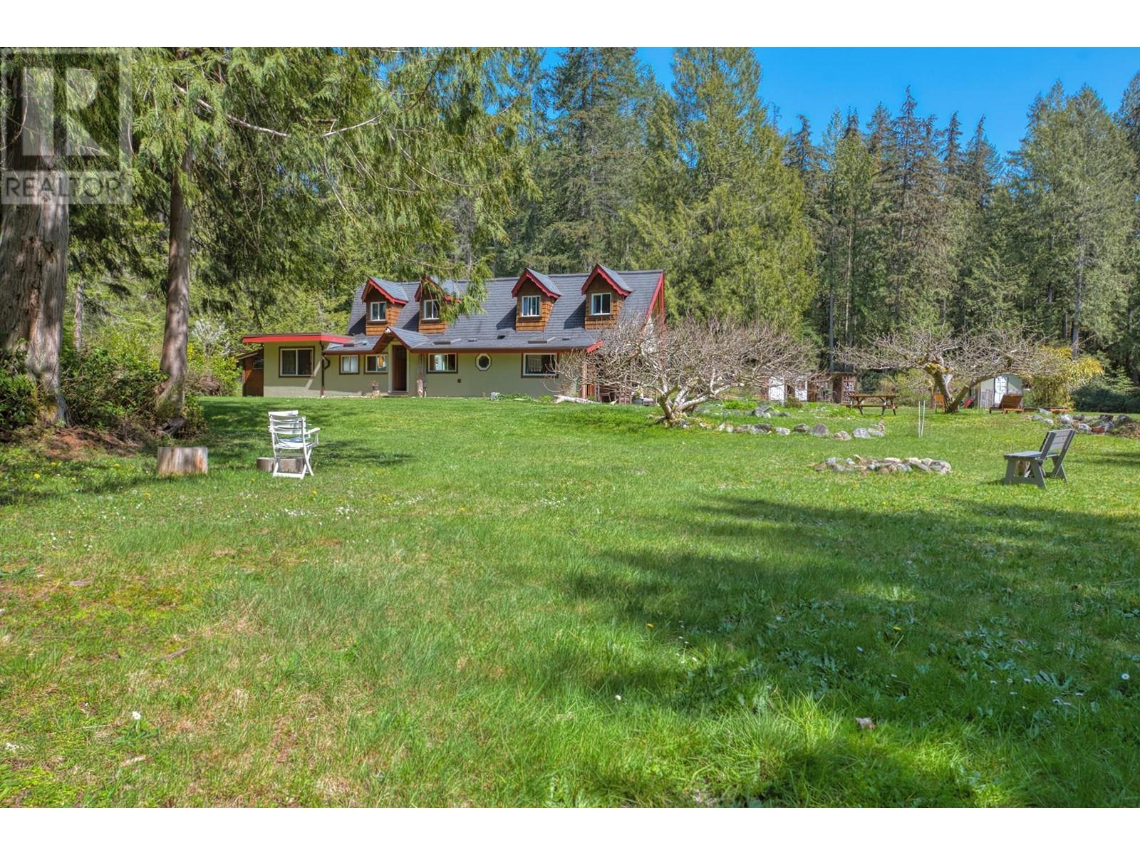 Property at 1546 LOCKYER ROAD image 5