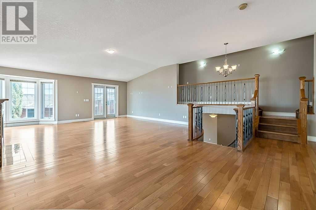 Property at 13 Prominence Path SW image 5