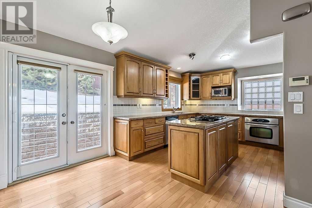 13 Prominence Path Sw, Calgary, Alberta  T3H 2W7 - Photo 9 - A2197616