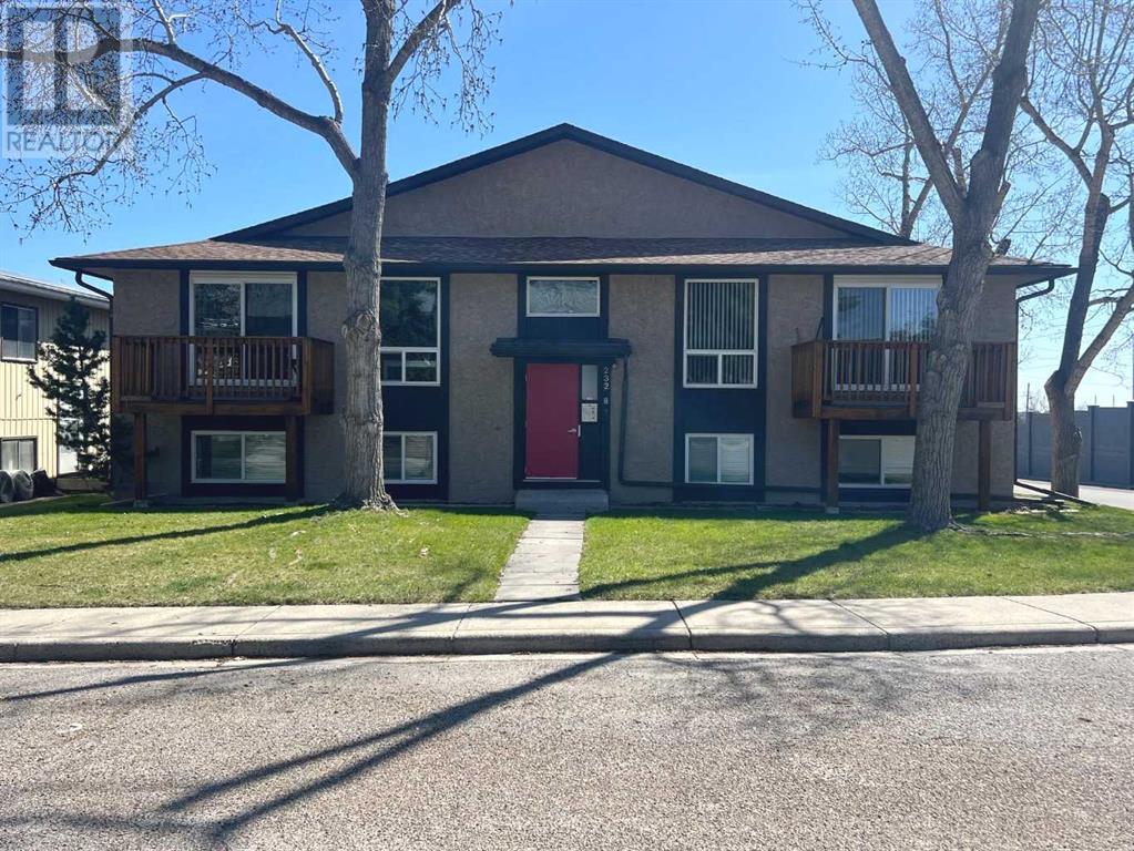Property at 8, 232 Sabrina Way SW image 1