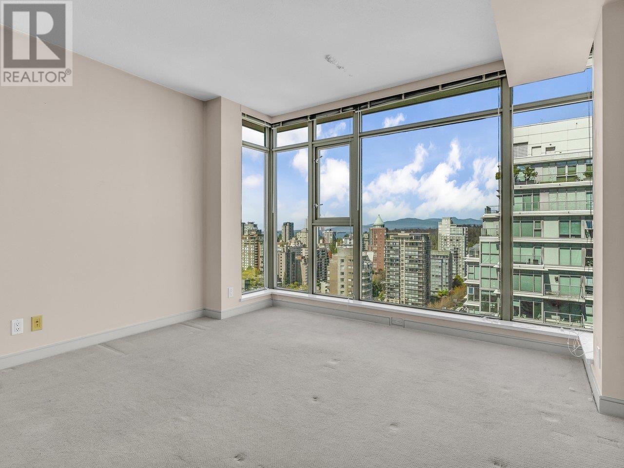 Listing Picture 11 of 34 : 2001 1680 BAYSHORE DRIVE, Vancouver / 溫哥華 - 魯藝地產 Yvonne Lu Group - MLS Medallion Club Member