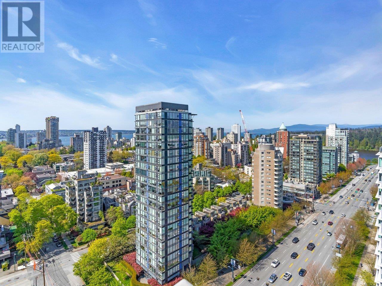 Listing Picture 25 of 34 : 2001 1680 BAYSHORE DRIVE, Vancouver / 溫哥華 - 魯藝地產 Yvonne Lu Group - MLS Medallion Club Member