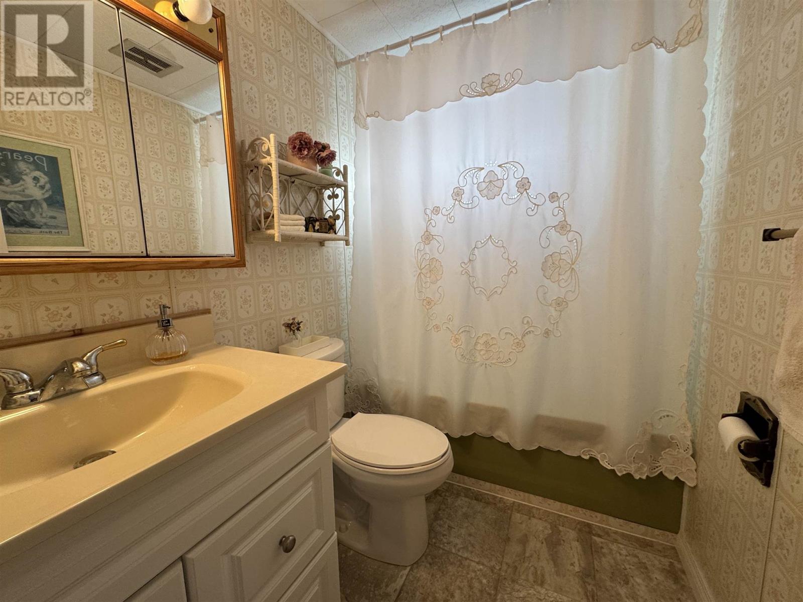 26 Lynx Ave, Manitouwadge, Ontario  P0T 2C0 - Photo 27 - TB243068