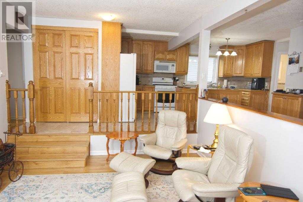 201 Elsinore Avenue, Standard, Alberta  T0J 3G0 - Photo 18 - A2177890