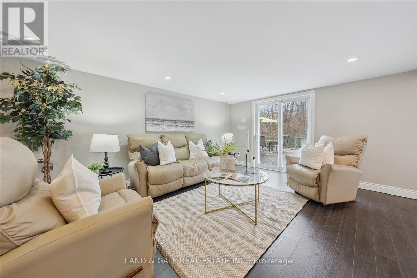 1038 Exeter Street, Oshawa, Ontario  L1G 7E9 - Photo 24 - E12117588
