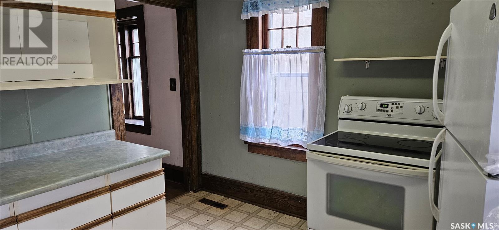 414 2nd Avenue Nw, Swift Current, Saskatchewan  S9H 0P3 - Photo 12 - SK004524
