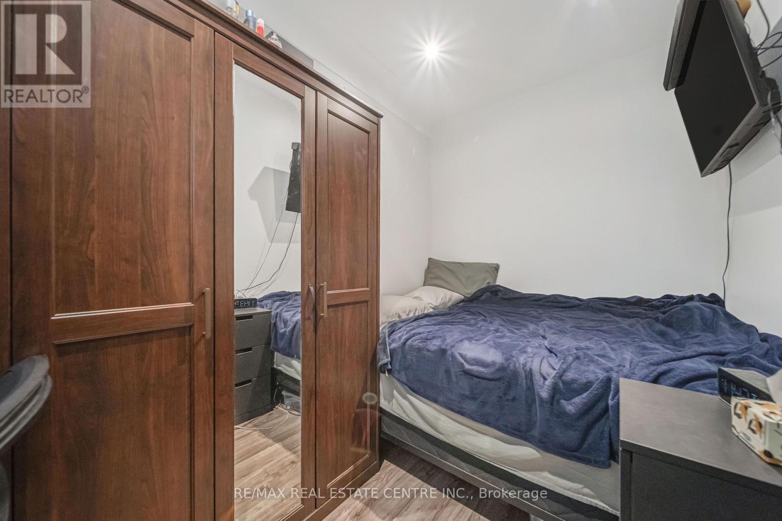 49 Hillview Street, Hamilton, Ontario  L8S 2Z3 - Photo 23 - X12122693