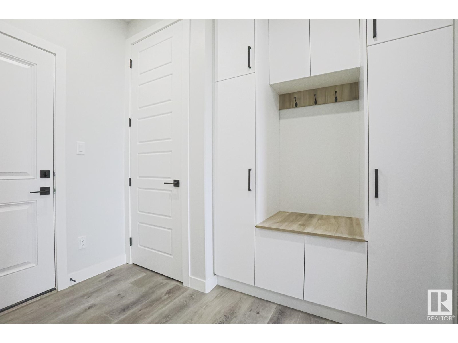 Property at #2731 63 AVE image 1