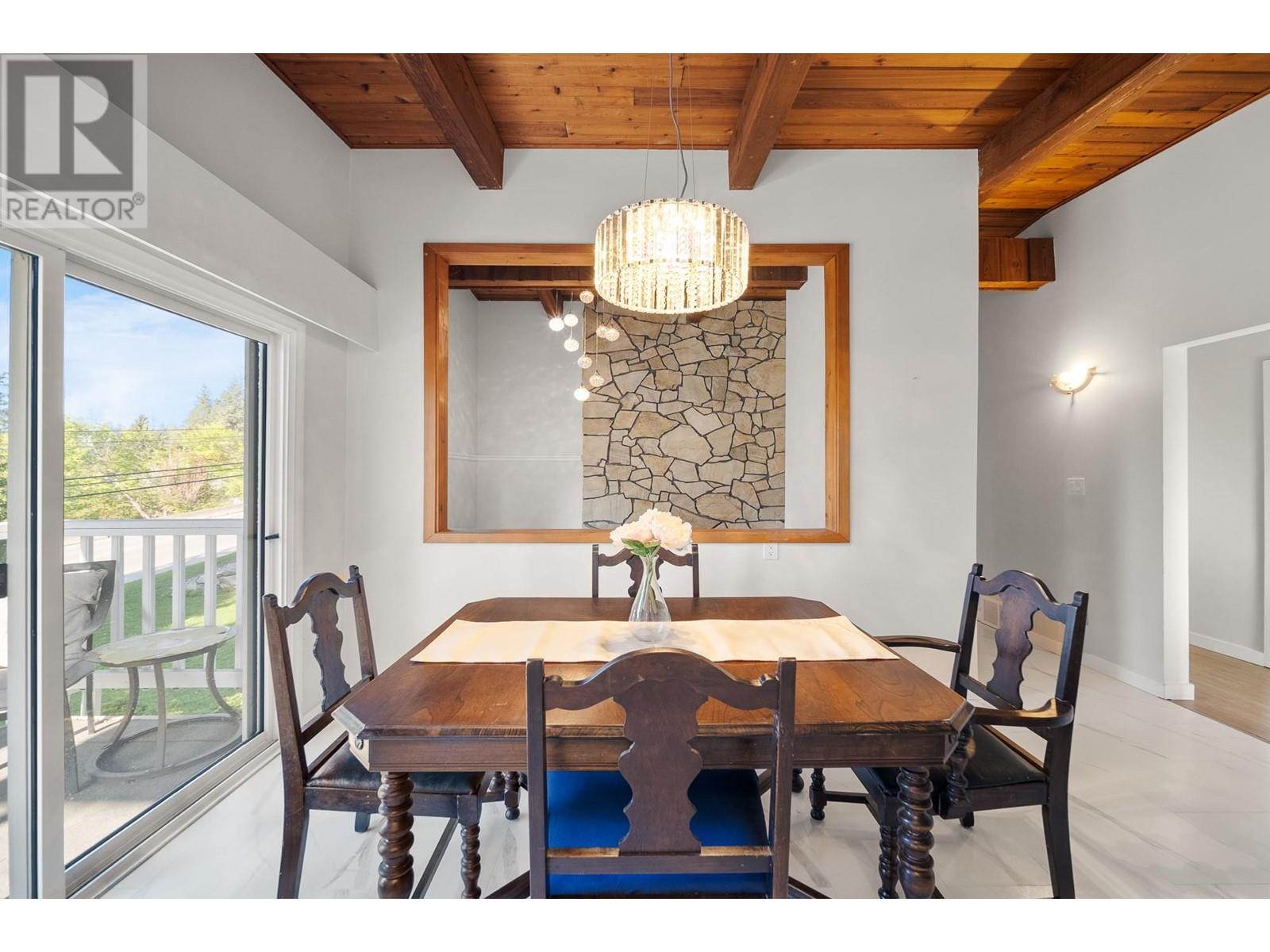 2190 Okanagan Avenue Se, Salmon Arm, British Columbia  V1E 1H4 - Photo 7 - 10345998